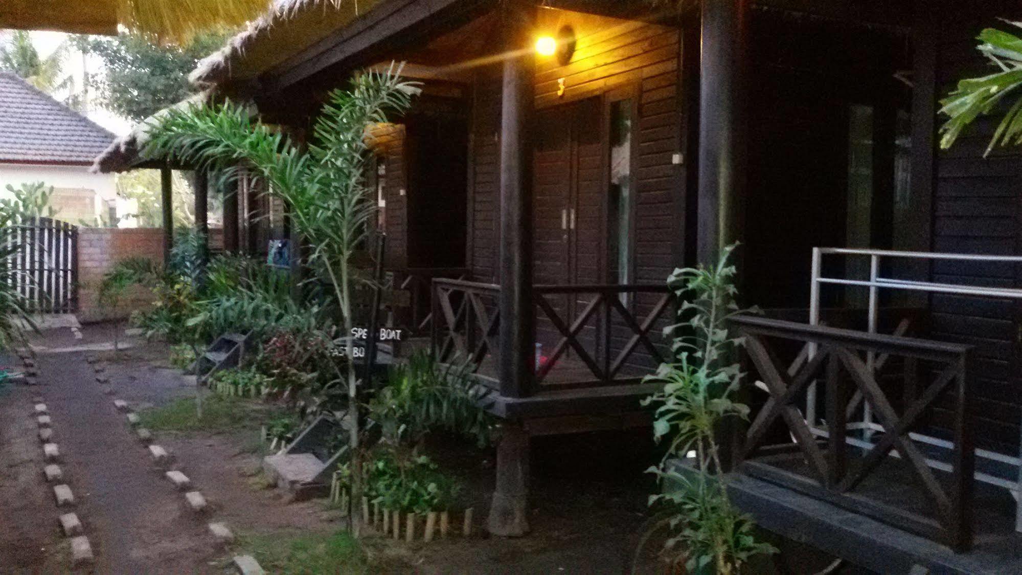 Mosaix Gili Bungalows Gili Trawangan Exteriér fotografie